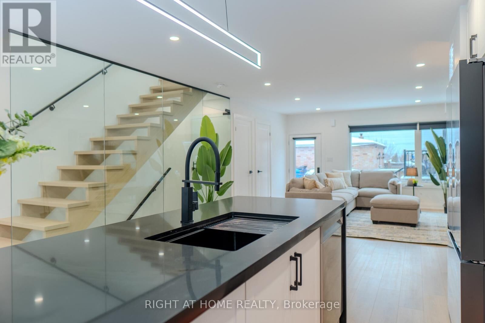 Property Photo:  16 Habibi Lane  ON M6E 1N1 