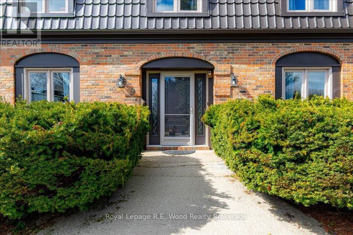 Property Photo: 9 Woodcock Drive ON N4G 4L7