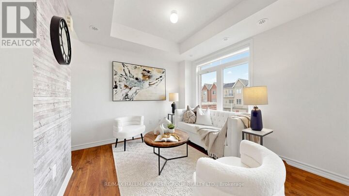 Property Photo:  2592 William Jackson Drive 90  ON L1X 0E5 