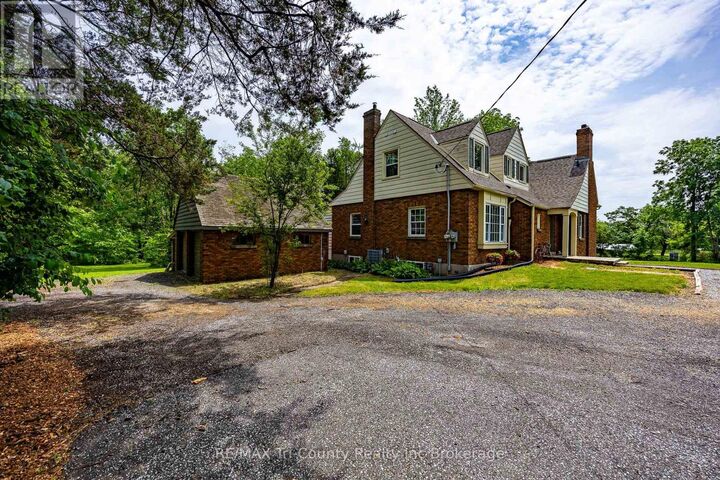 Property Photo: 909 James Street ON N4B 2E3