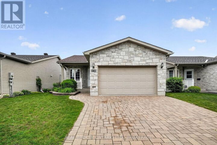 Property Photo: 83 Sunset Boulevard ON K6H 7M3