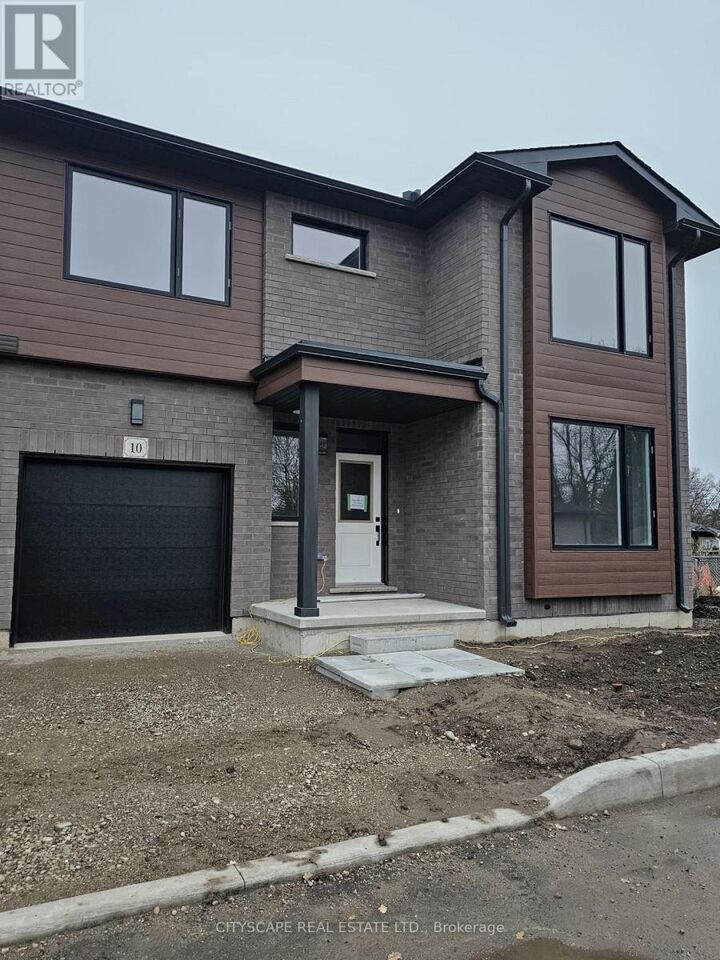Property Photo:  264 Blair Road West 10  ON N1S 4K9 