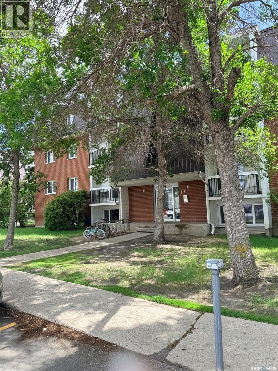 Property Photo: 12 19 Centennial Street SK S4S 6P8