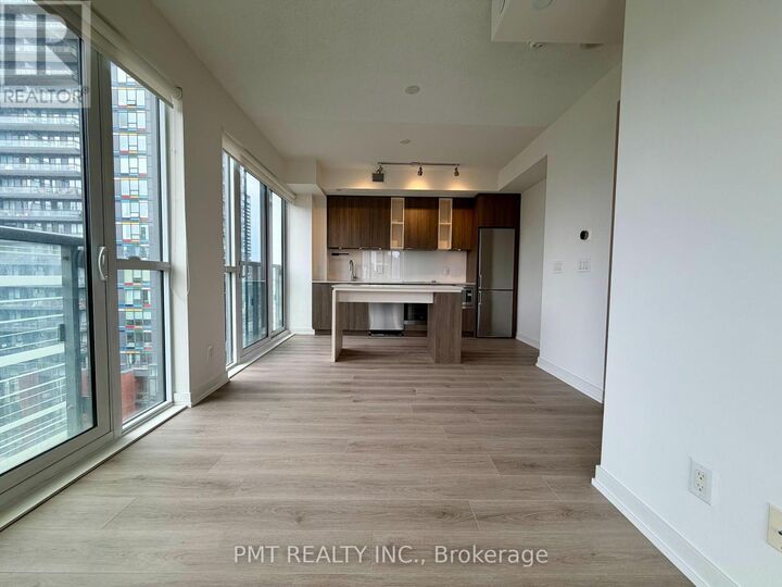 Property Photo:  200 Sackville Street 1009  ON M5A 0C4 