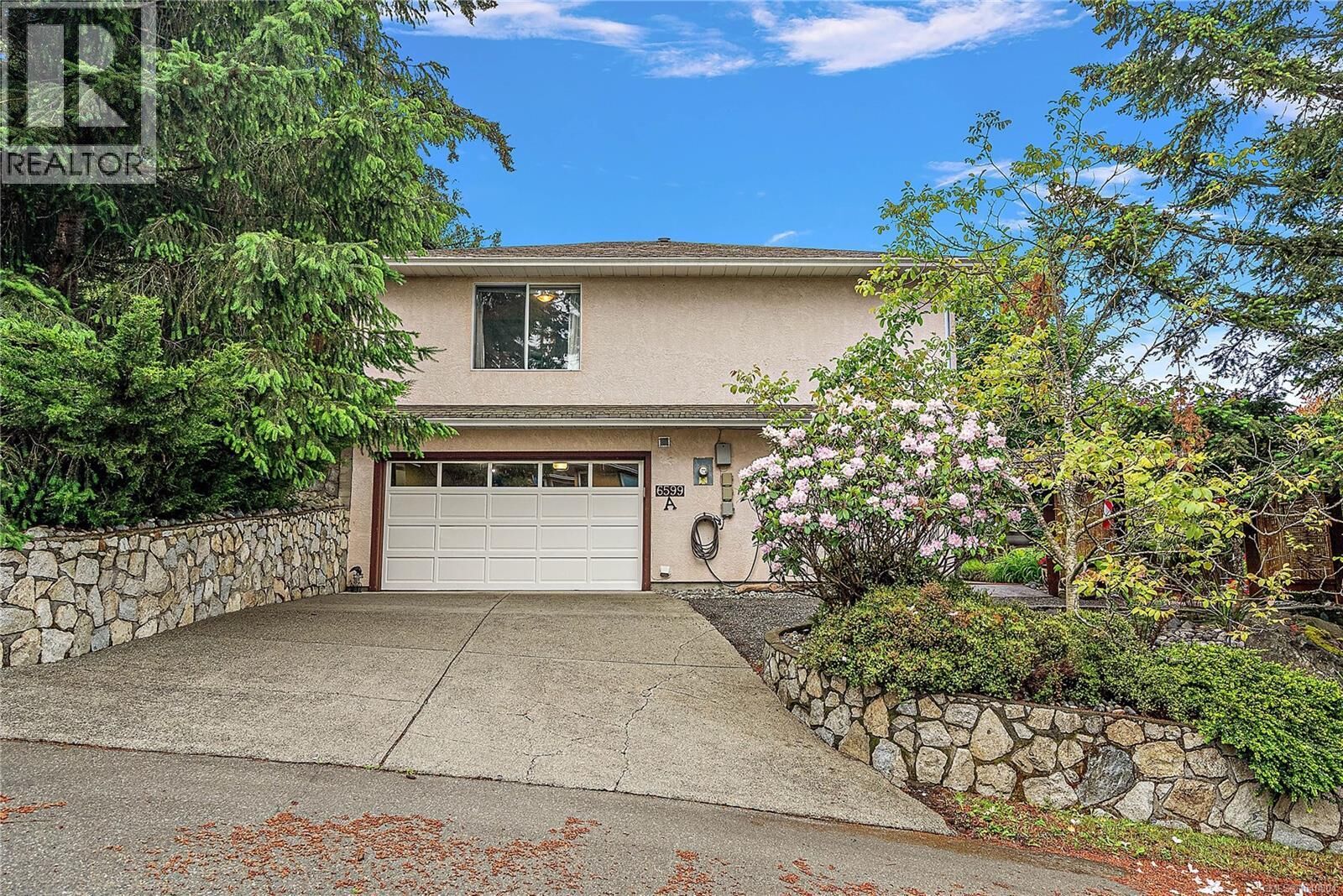 Property Photo: 6599 Central Saanich Road A BC V8Z 5V1