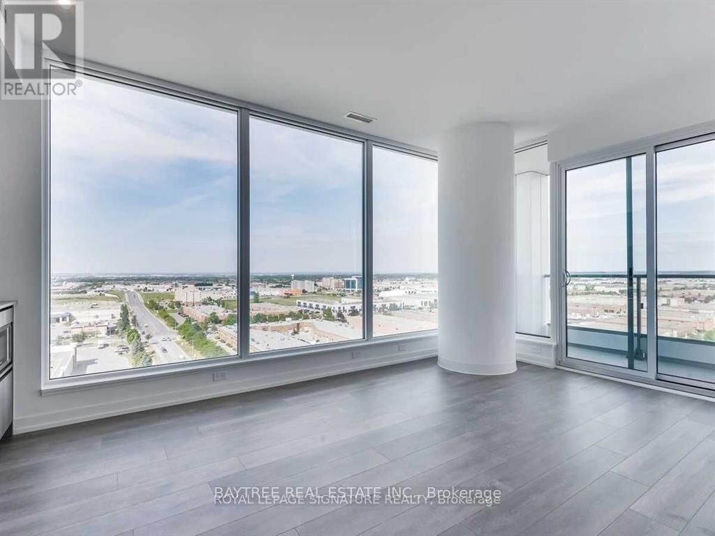 Property Photo:  5 Buttermill Avenue 1910  ON L4K 0J5 