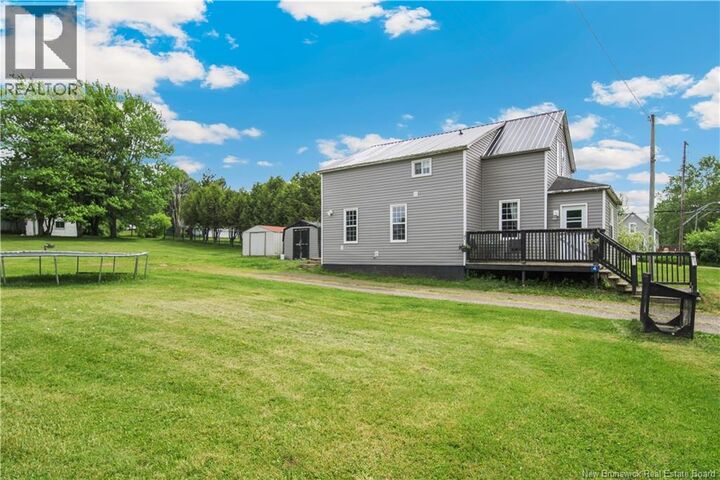 Property Photo:  4 Thorn Street  NB E4Z 4X1 