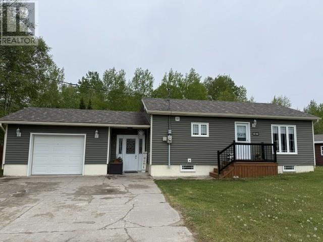 Property Photo:  102 Palliser Crescent  NL A0P 1E0 