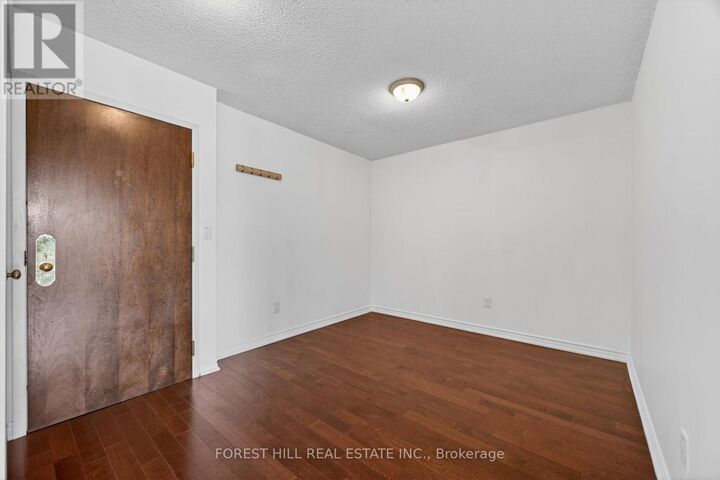 Property Photo:  1300 Islington Avenue 1709  ON M9A 5C4 