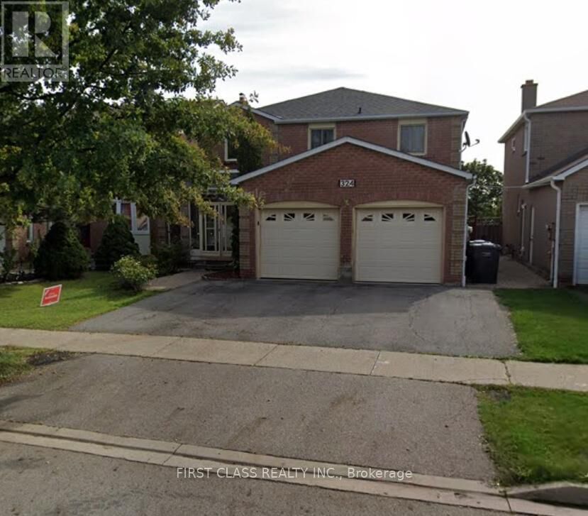Property Photo:  324 Winfield Terrace  ON L5R 1N5 