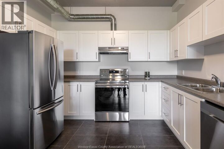 Property Photo:  2109 Ottawa Street 601  ON N8Y 1R8 