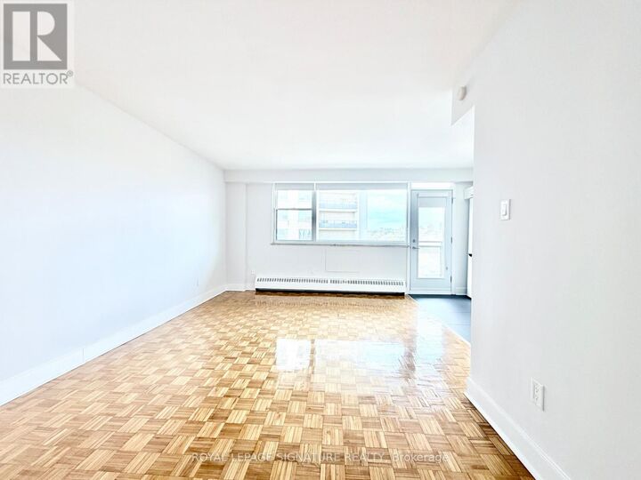 Property Photo:  276 St George Street 908  ON M5R 2P6 