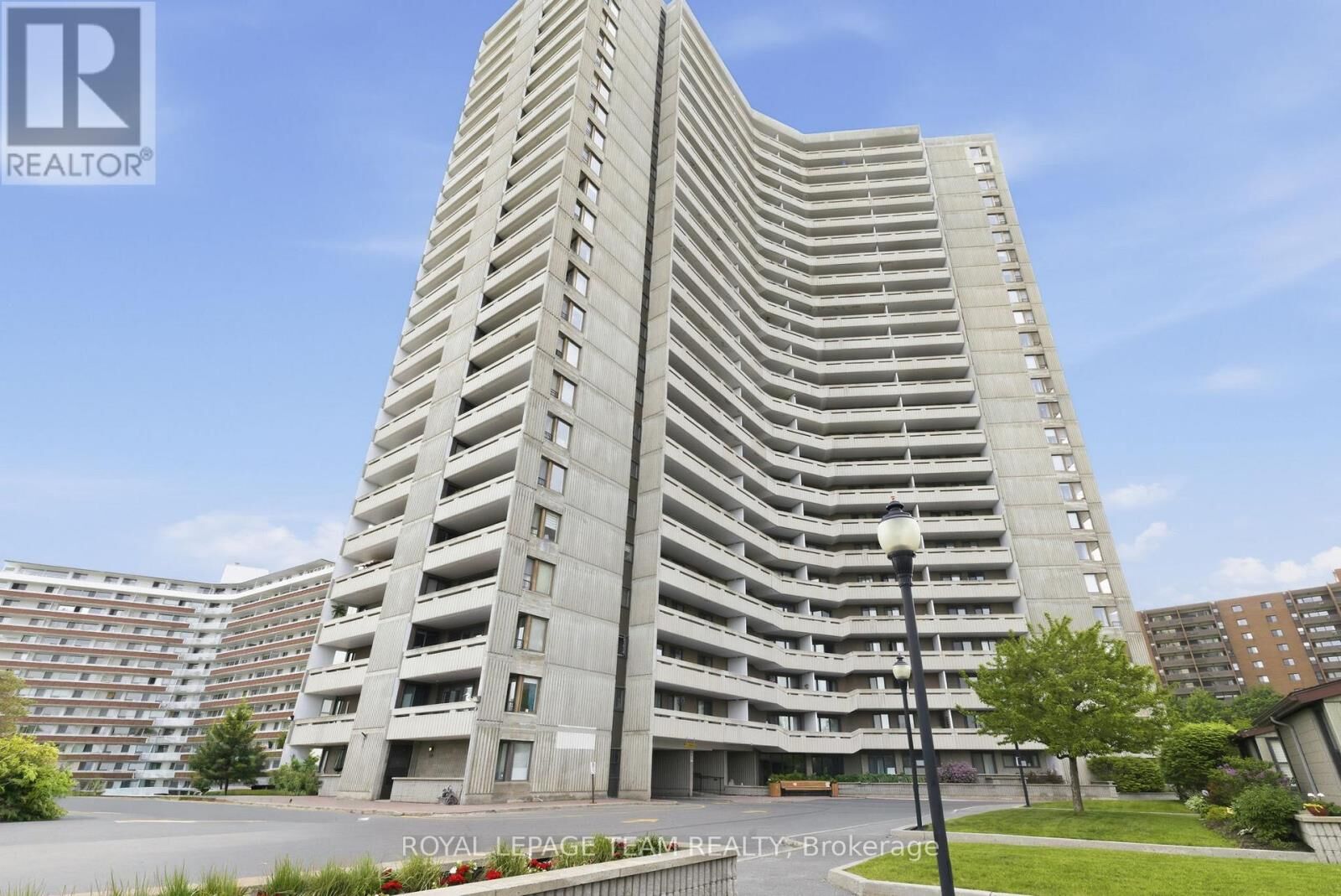 Property Photo:  1081 Ambleside Drive 507  ON K2B 8C8 