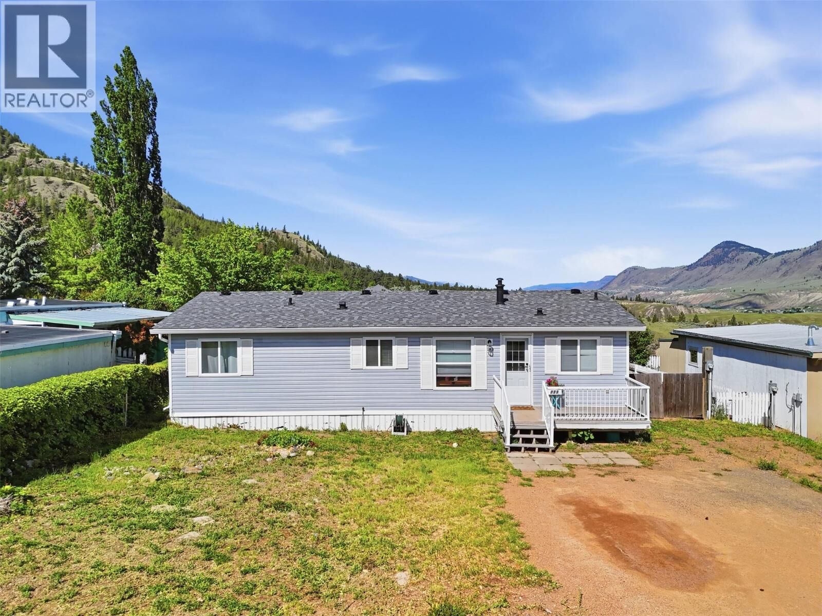 Property Photo: 779 Klahanie Drive BC V2C 5R1