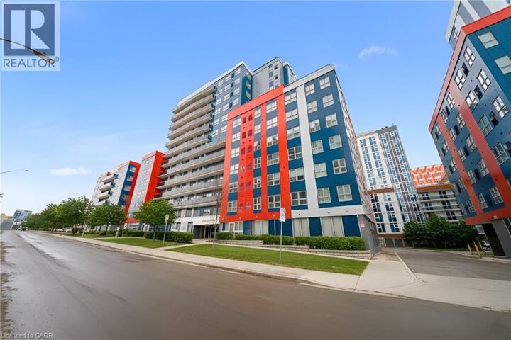 Property Photo: 258 Sunview Street 2127 ON N2L 3V9