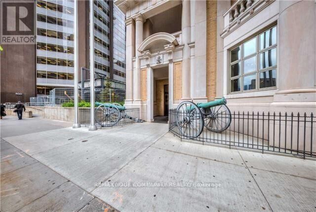 Property Photo:  426 University Avenue 3608  ON M5G 1S9 