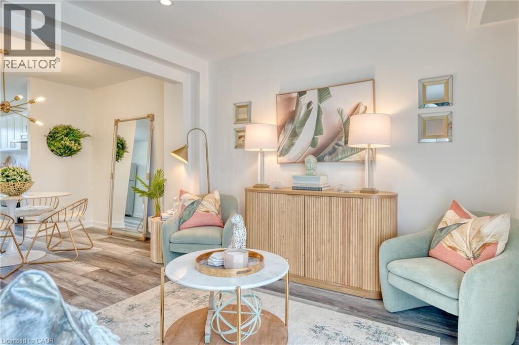Property Photo:  20 Anna Capri Drive 27  ON L8W 1M6 