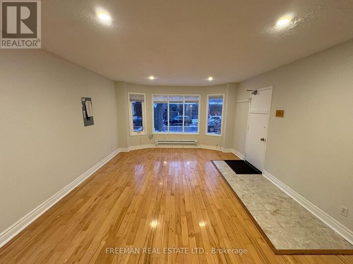 Property Photo: 72 Vermont Avenue Main ON M6G 1X9