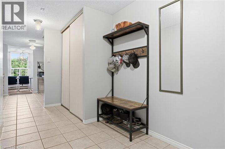 Property Photo: 55 Green Valley Drive 1012 ON N2P 1Z6