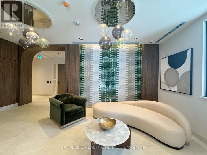Property Photo:  758 Dovercourt Road 308  ON M6H 0G7 