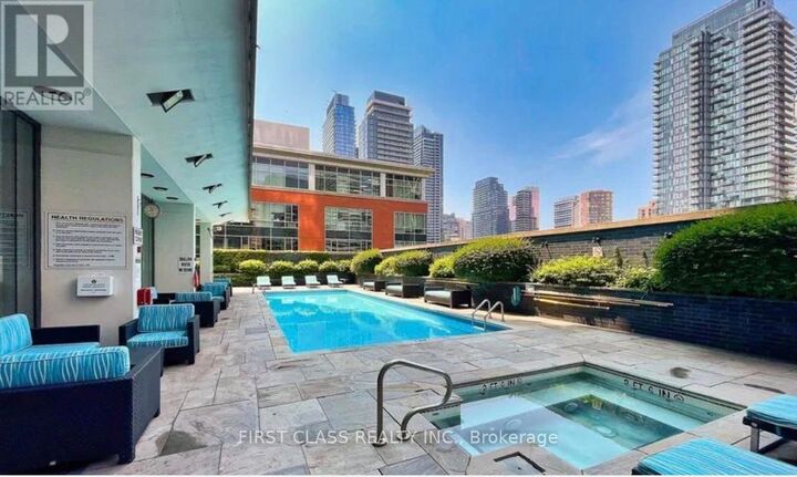 Property Photo:  33 Charles Street East 3410  ON M4Y 0A2 