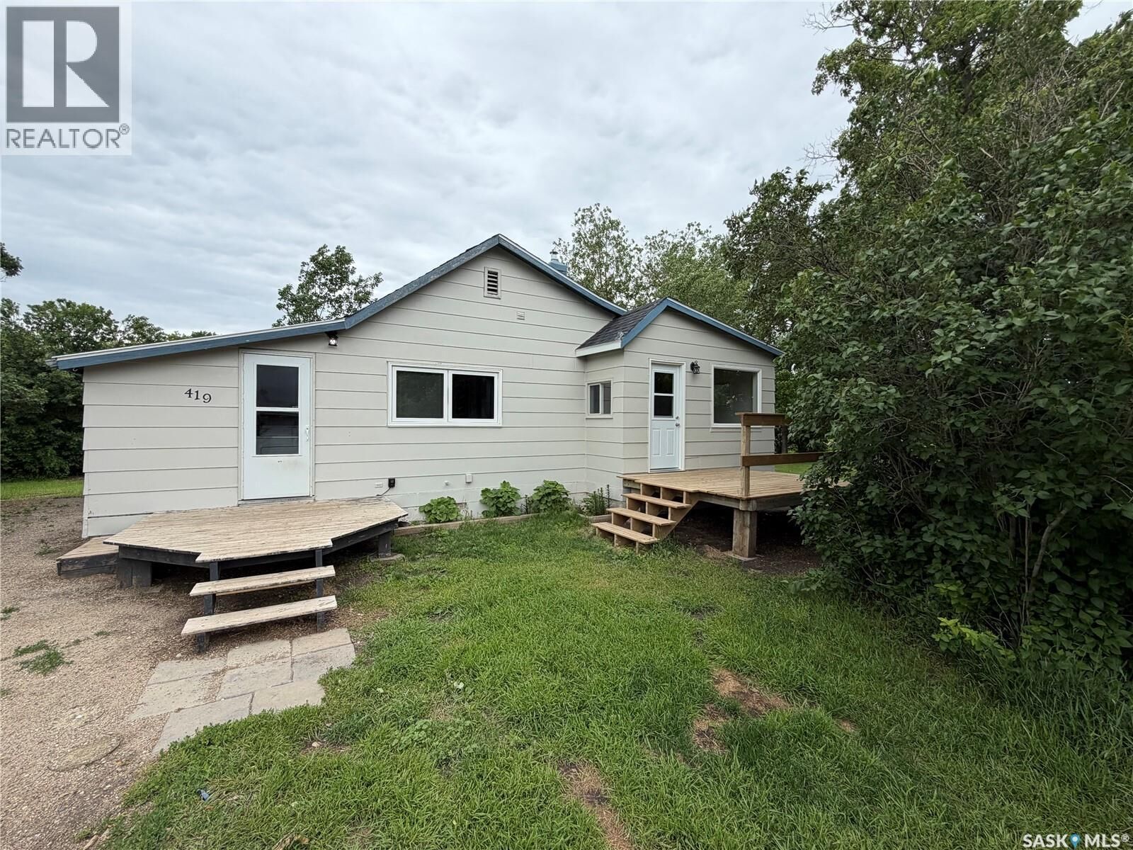 Property Photo:  419 Second Street  SK S0C 1C0 