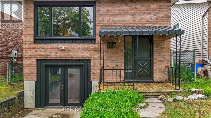 Property Photo: 735 Mountain Ash Road ON K9J 8K1