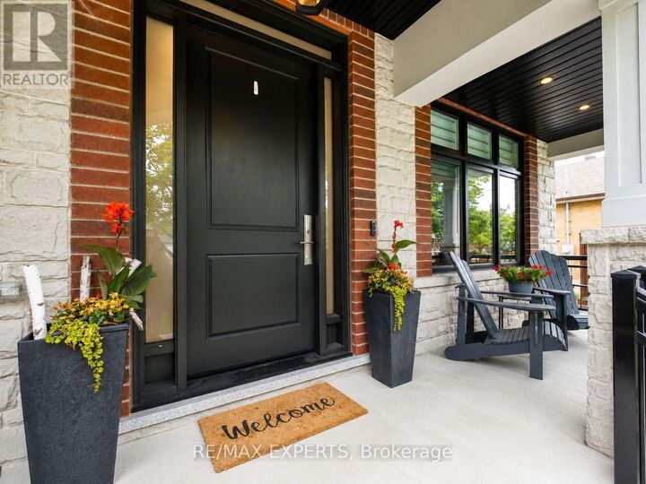 Property Photo:  41 Loma Road  ON M8Z 3Z8 