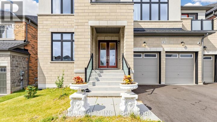 Property Photo:  4 Fair Winds Lane  ON L9N 0E5 