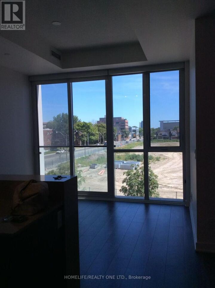 Property Photo:  170 Sumach Street 302  ON M5A 0C3 
