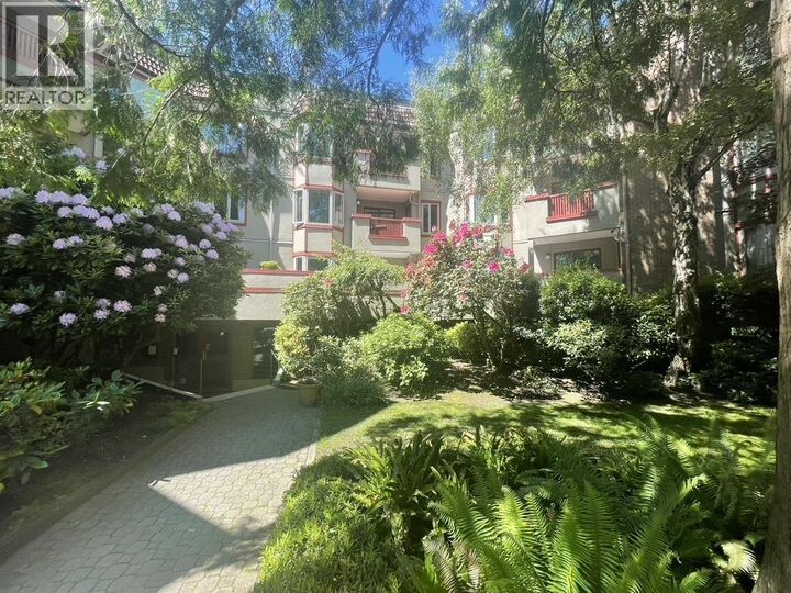 Property Photo:  7531 Minoru Boulevard 322  BC V6Y 1Z3 