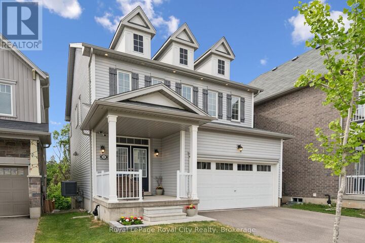 Property Photo:  222 Dolman Street  ON N0B 1M0 