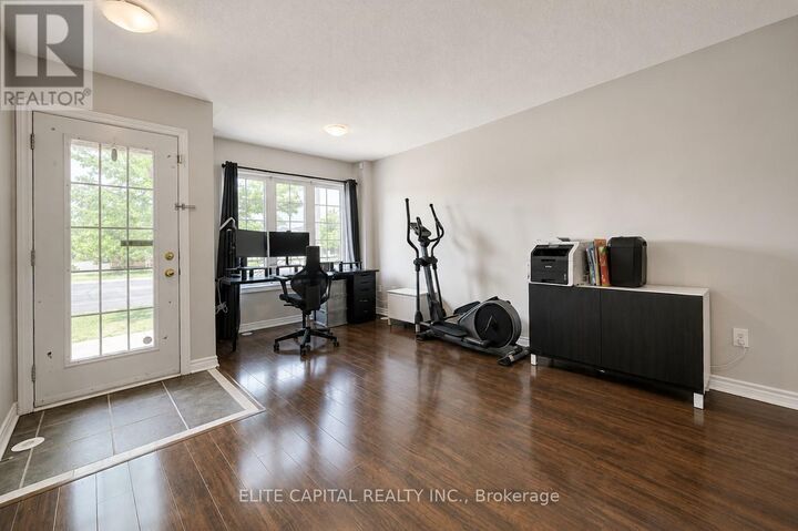 Property Photo:  2696 Bur Oak Avenue  ON L6B 1H9 