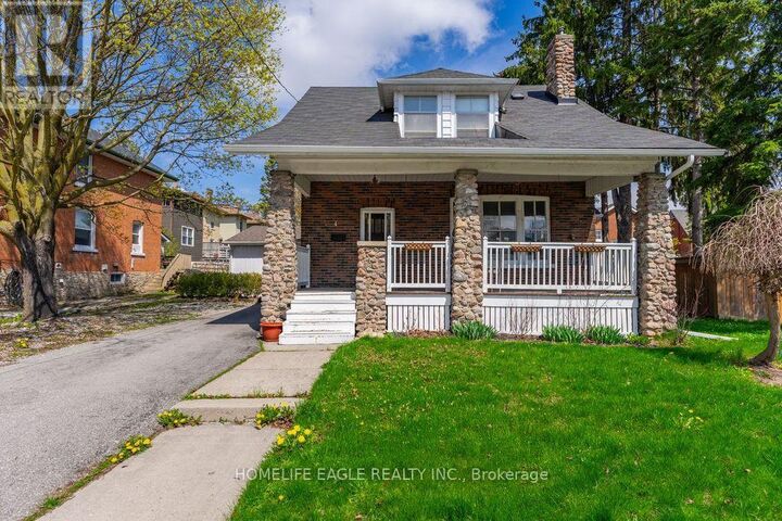 Property Photo:  54 Wellington Street  ON K9V 3N5 