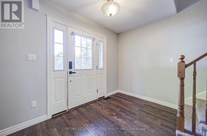 Property Photo: 124 College Street 9 ON L0R 2A0