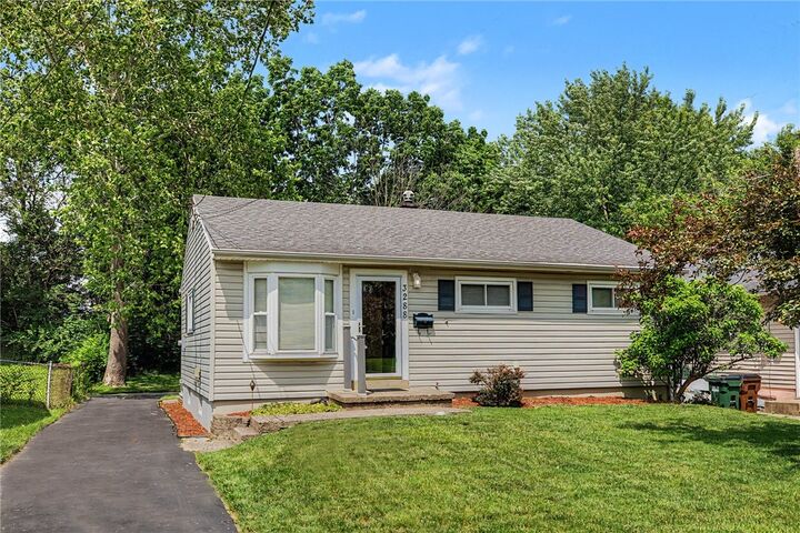Property Photo: 3288 Lapland Drive OH 45239