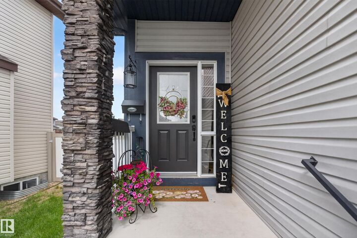 Property Photo: 9630 106 Avenue AB T8R 1E2