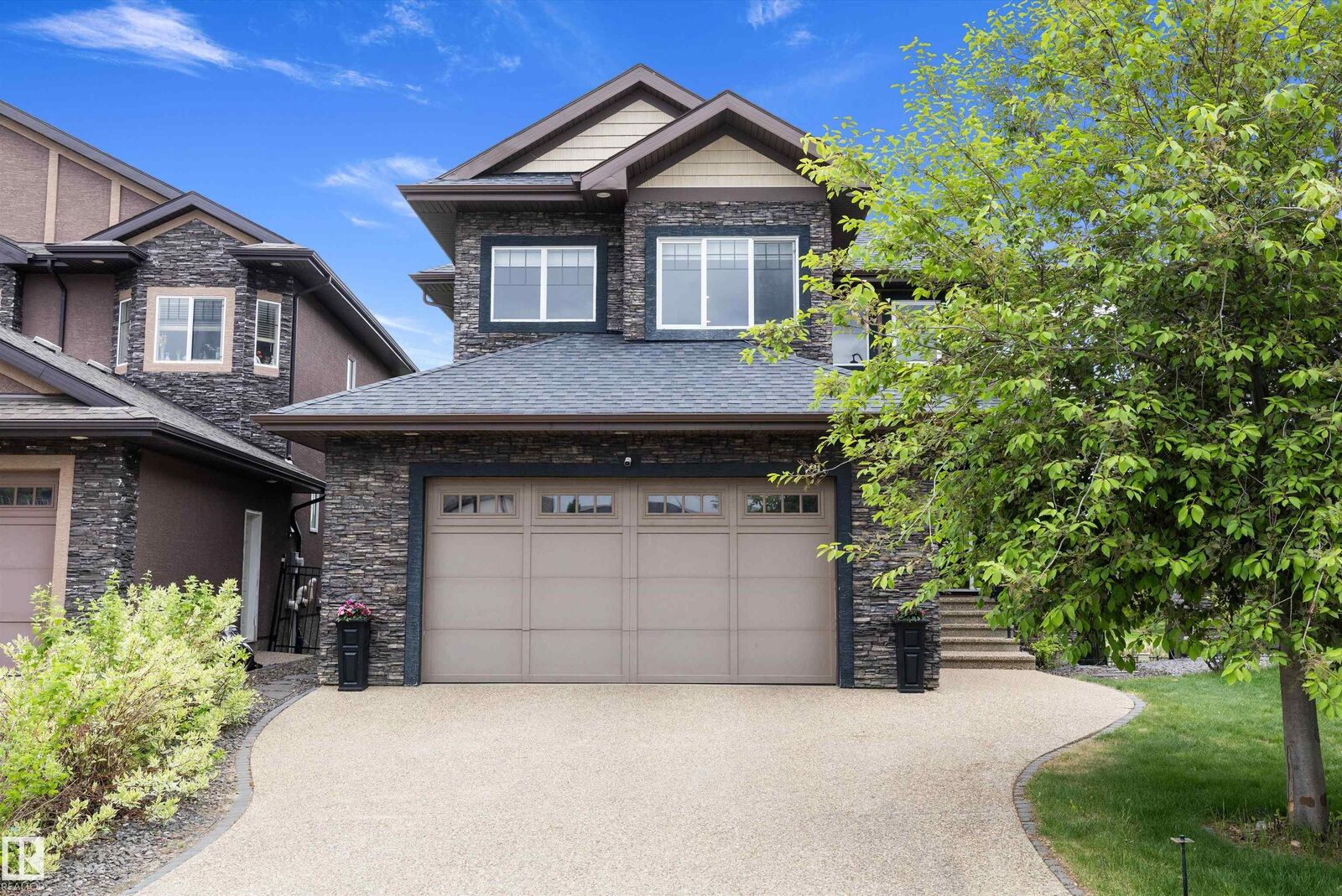 Property Photo:  1511 Cunningham Cape SW  AB T6W 0Y3 