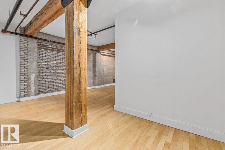 Property Photo:  10169 104 Street NW 201  AB T5J 1A5 