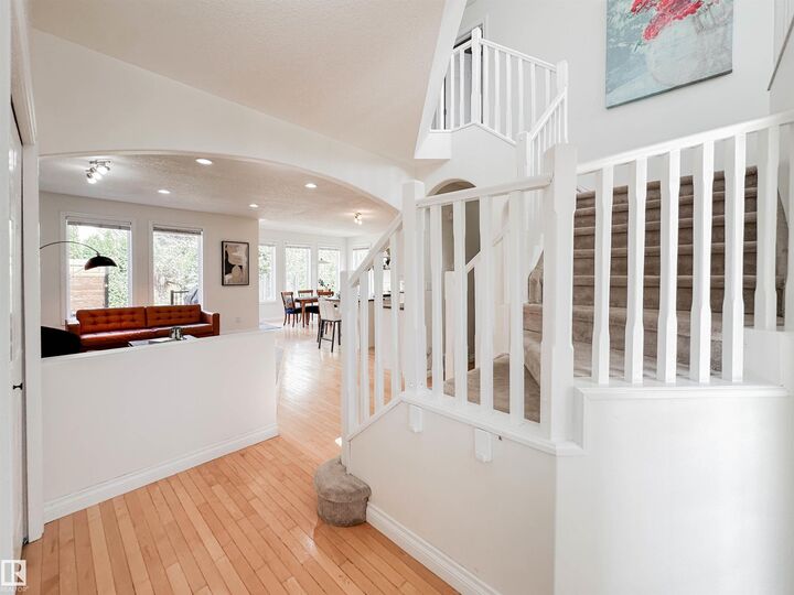 Property Photo: 10 Orleans Crest AB T8N 6V9