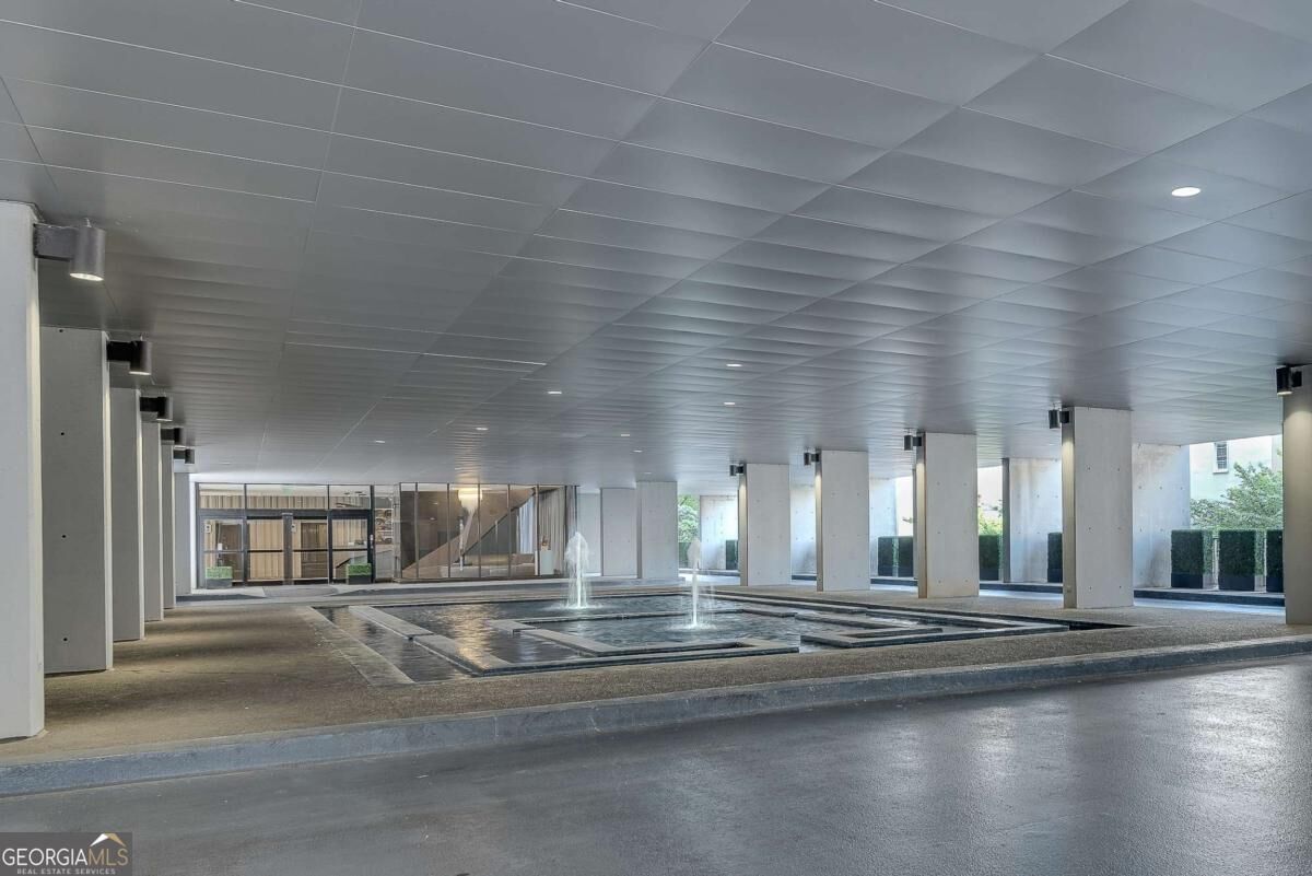 Property Photo:  147 15th Street NE 5A  GA 30309 