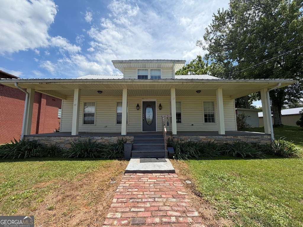 Property Photo:  17 Town Square Road  GA 30560 