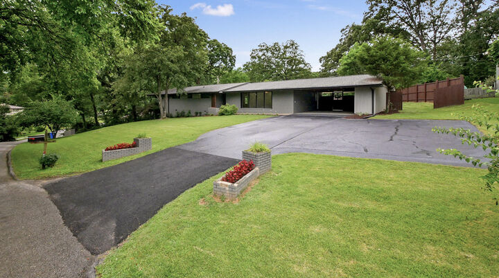 Property Photo:  1014 Rivermont Place  TN 37415 