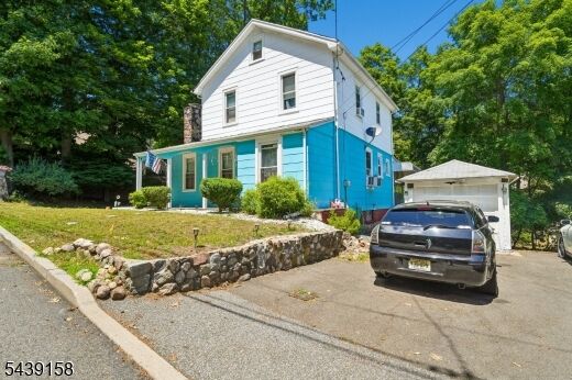 Property Photo: 20 Nassau St NJ 07508