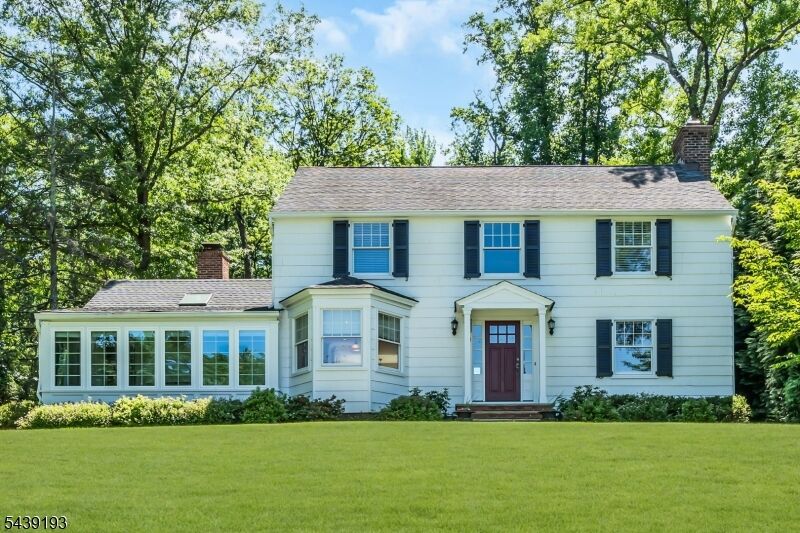 Property Photo:  15 Mountainview  NJ 07092 