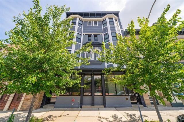 Property Photo:  29 West 8th St 6  NJ 07002 