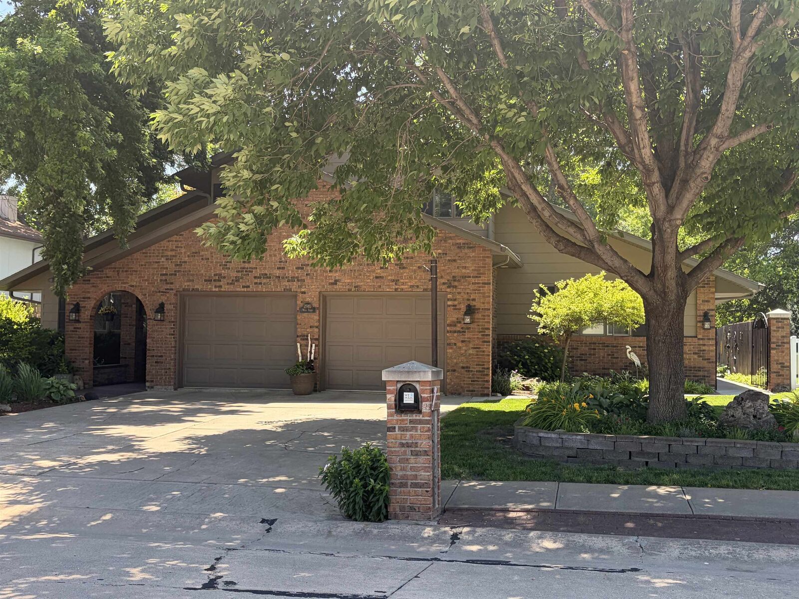 Property Photo: 2910 W Philip NE 69101
