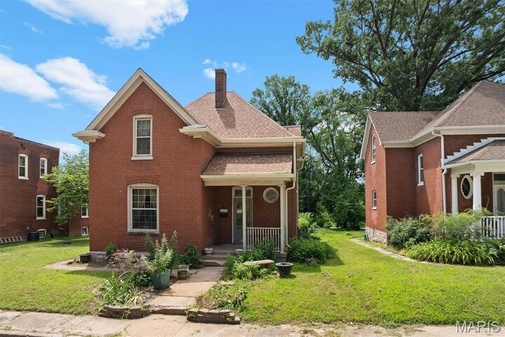 Property Photo: 205 Voss Place IL 62220