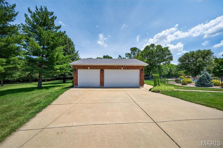 Property Photo:  123 Townview Drive  MO 63385 