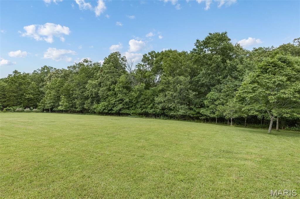 Property Photo: 2506 Meredith Drive MO 63020
